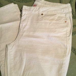 NOBO Low Rise Skinny White Jean